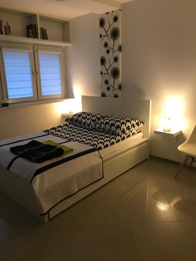 Kazimir Apartament Lodz Eksteriør bilde